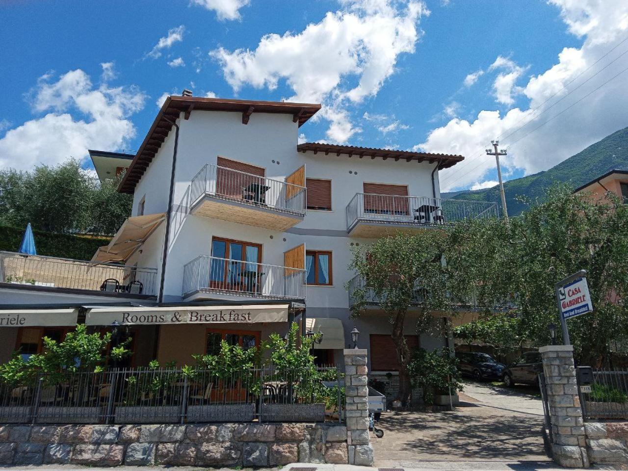 B&B Casa Gabriele Малчезине Екстериор снимка