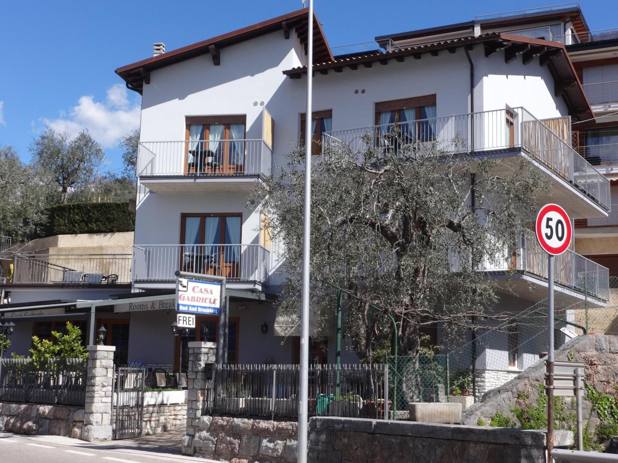 B&B Casa Gabriele Малчезине Екстериор снимка